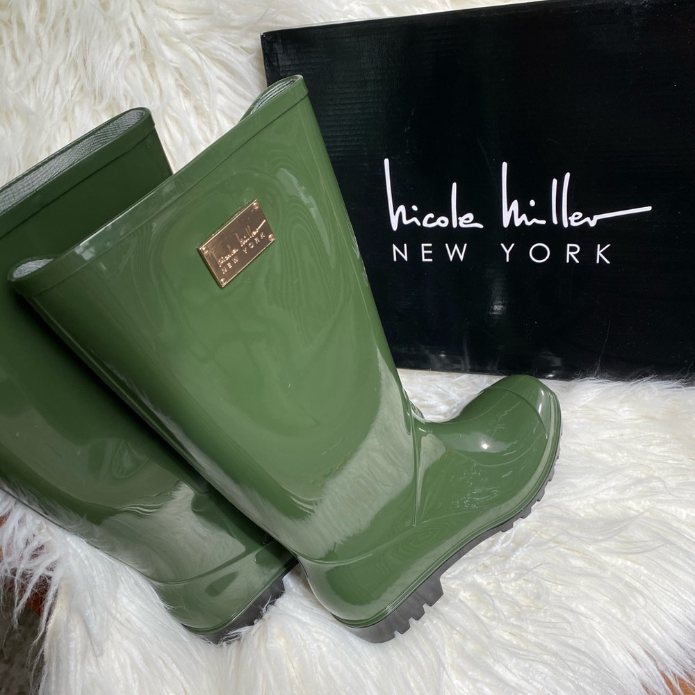 NIB Nicole Miller Rainy Day Rain Boot Hunter Green - Picture 6 of 8